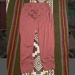 Fabletics medium pant